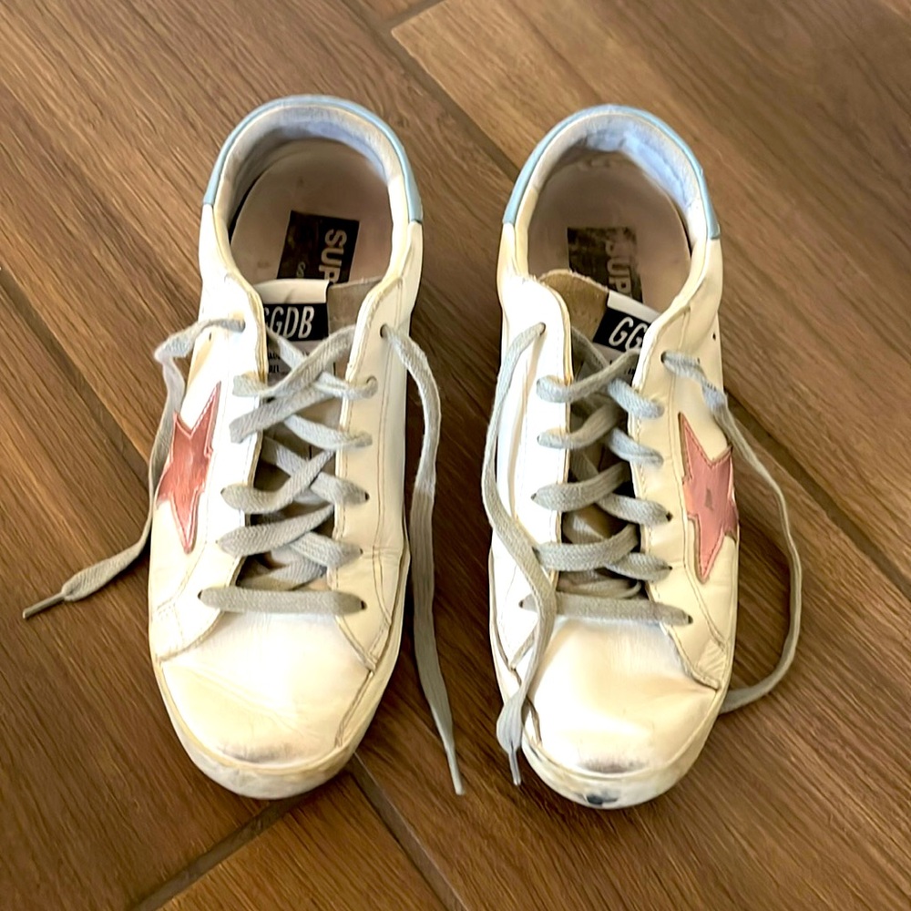 ⭐️Golden Goose sneakers minimum wear ⭐️